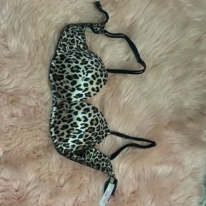 Victoria secret PINK push up bra!